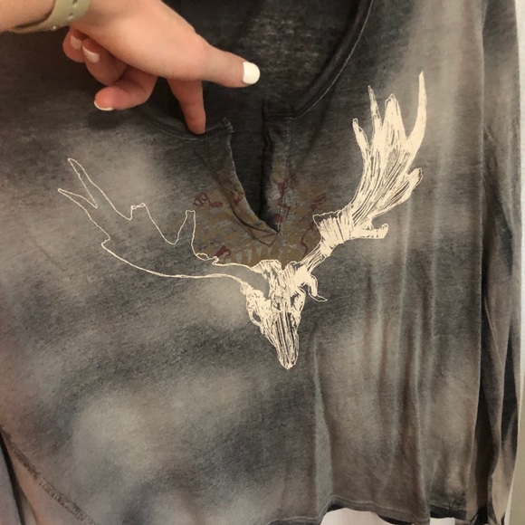Adorable Free people crop top with moose head - Picture 2 of 6